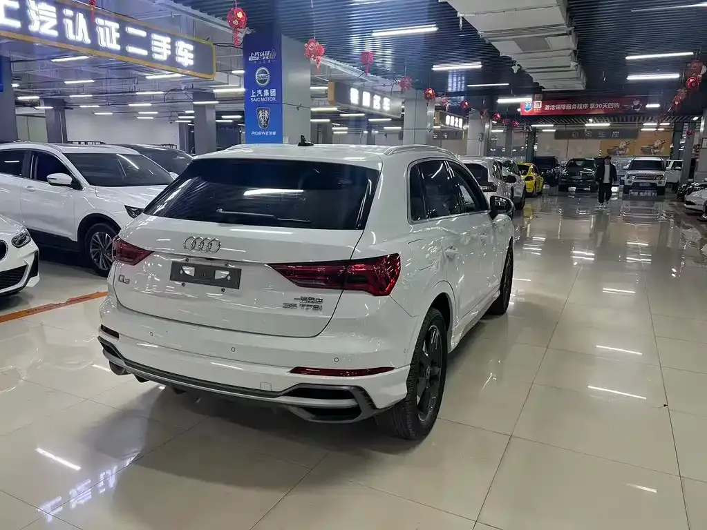 Audi Q3 2021 из CN, фото 9