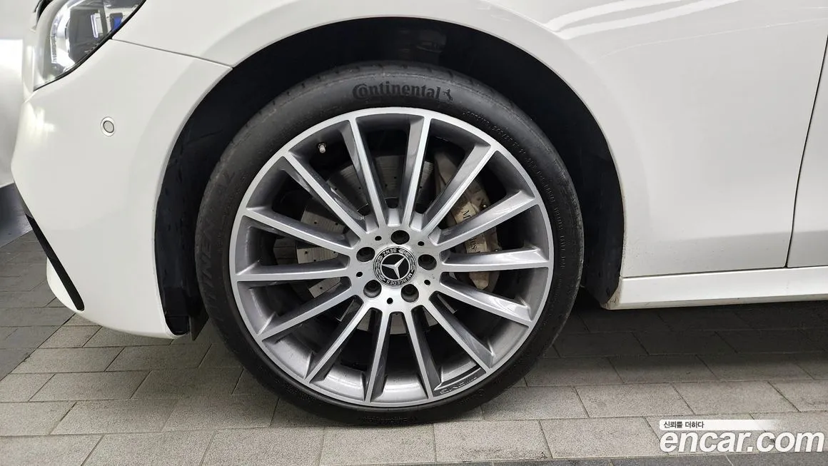 Mercedes-Benz E-Class 2022 из KR, фото 9