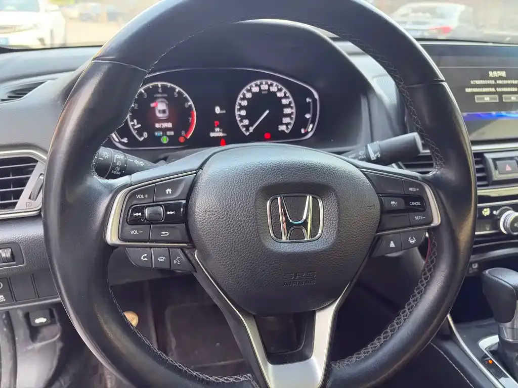 Honda Inspire — фото 10