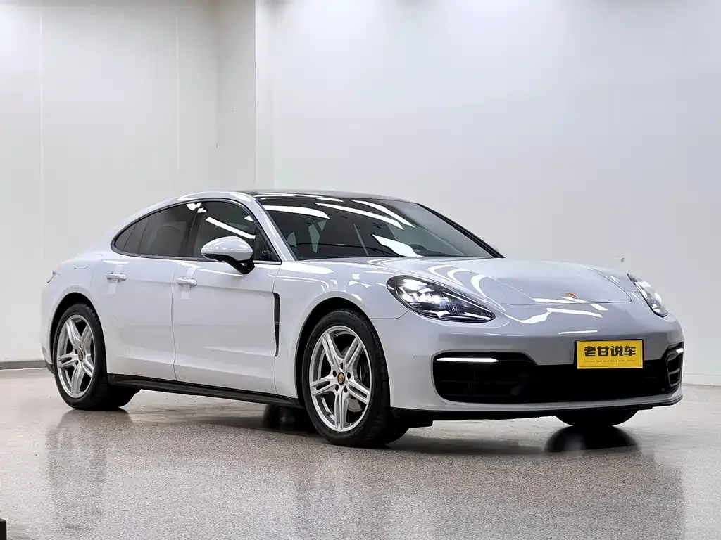 Porsche Panamera — фото 8