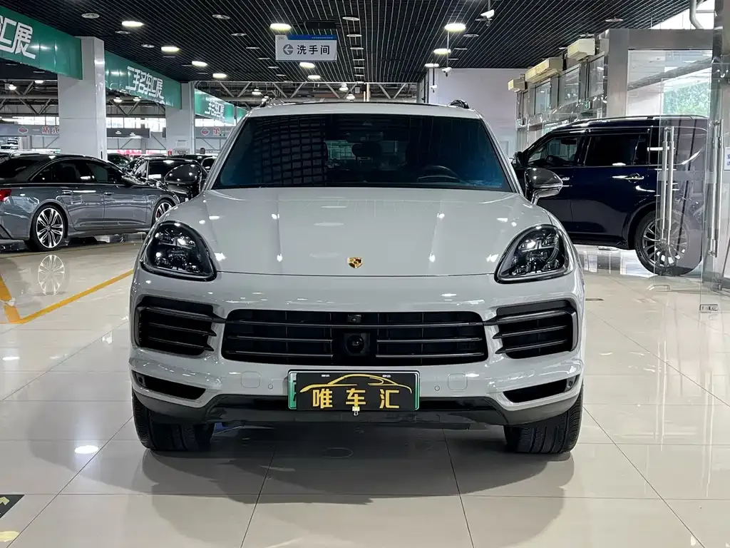 Porsche Cayenne Hybrid — фото 10