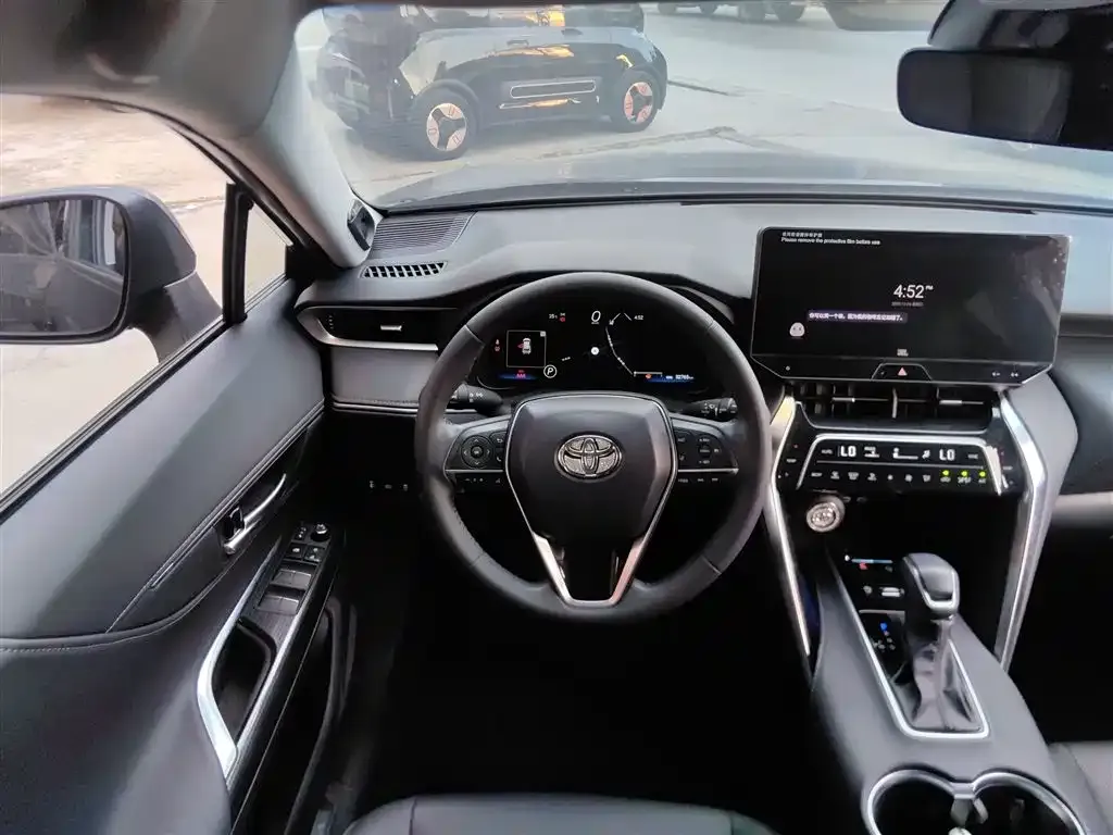 Toyota Venza 2023 из CN, фото 4