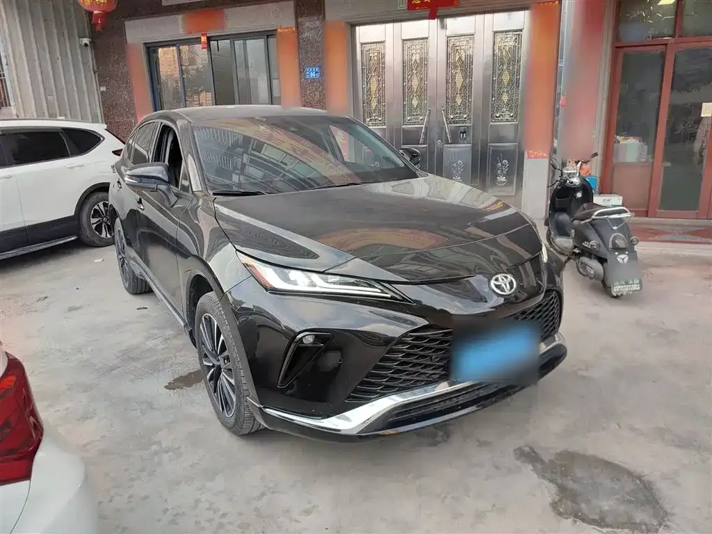 Toyota Venza 2023 из CN, фото 10