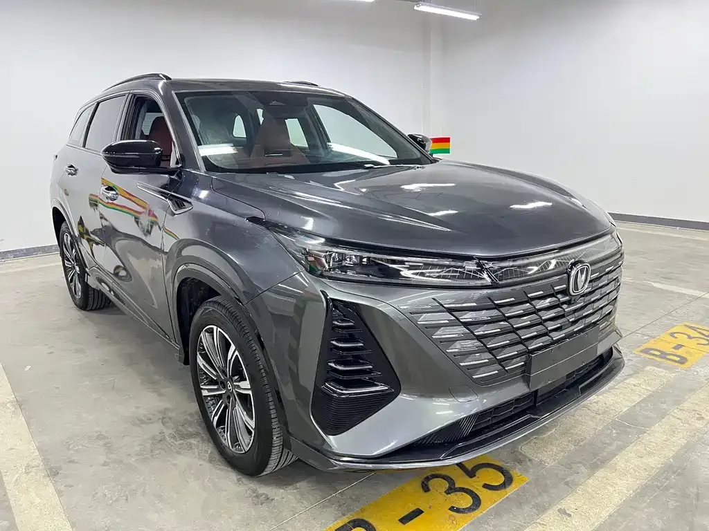 Changan CS75PLUS 2024 из CN, фото 3