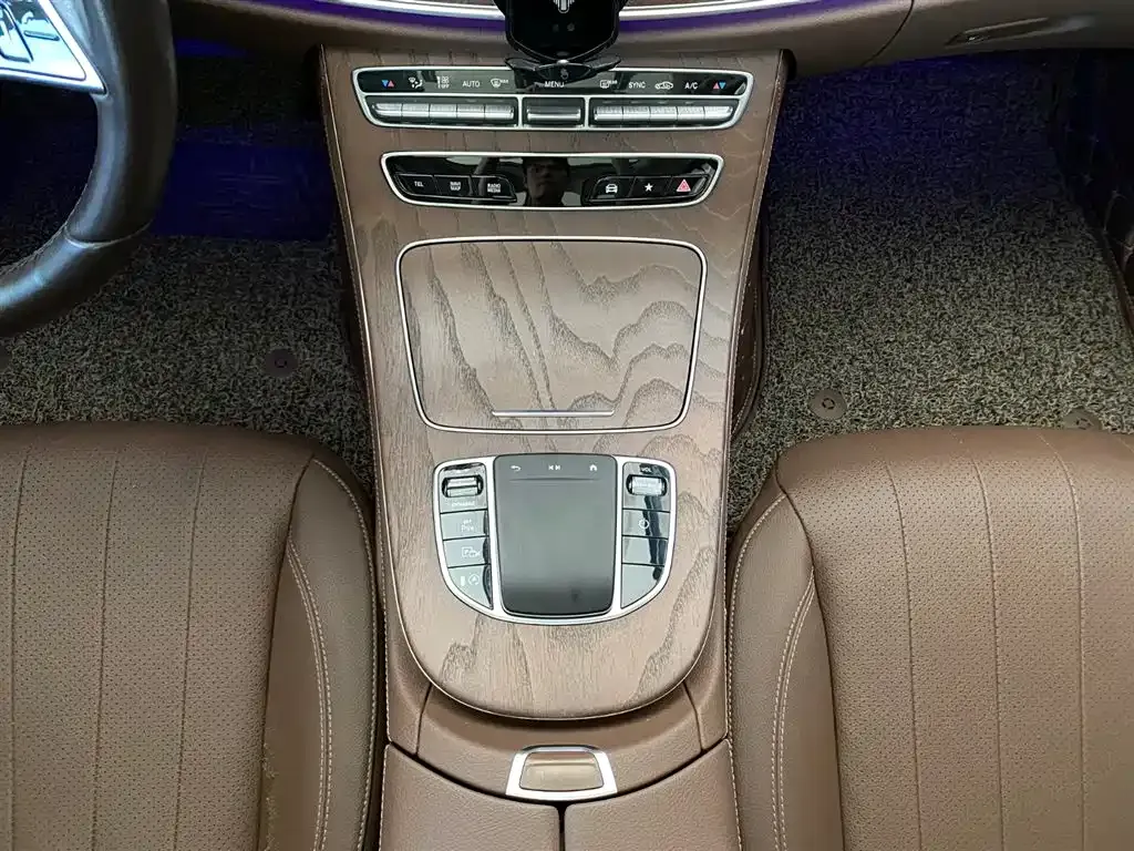 Mercedes-Benz E-Class 2021 из CN, фото 5