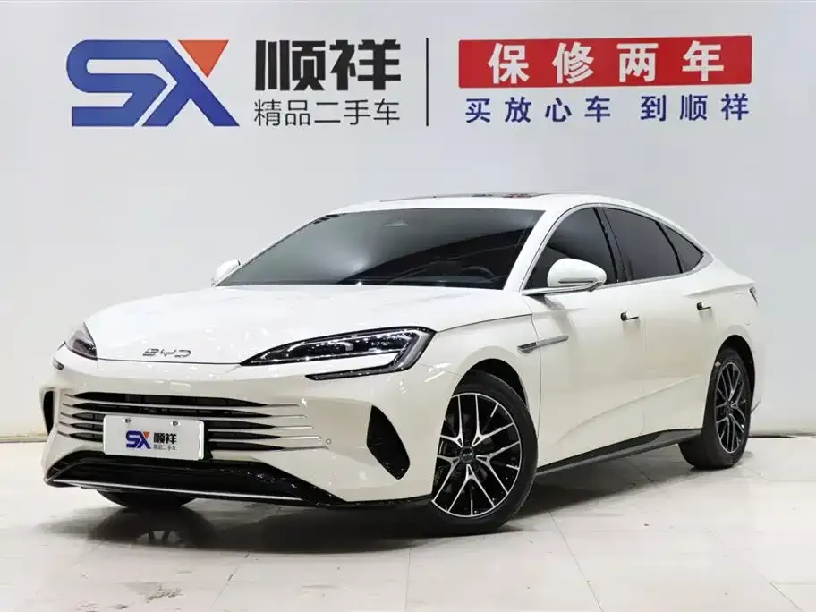 BYD Seal — фото 1