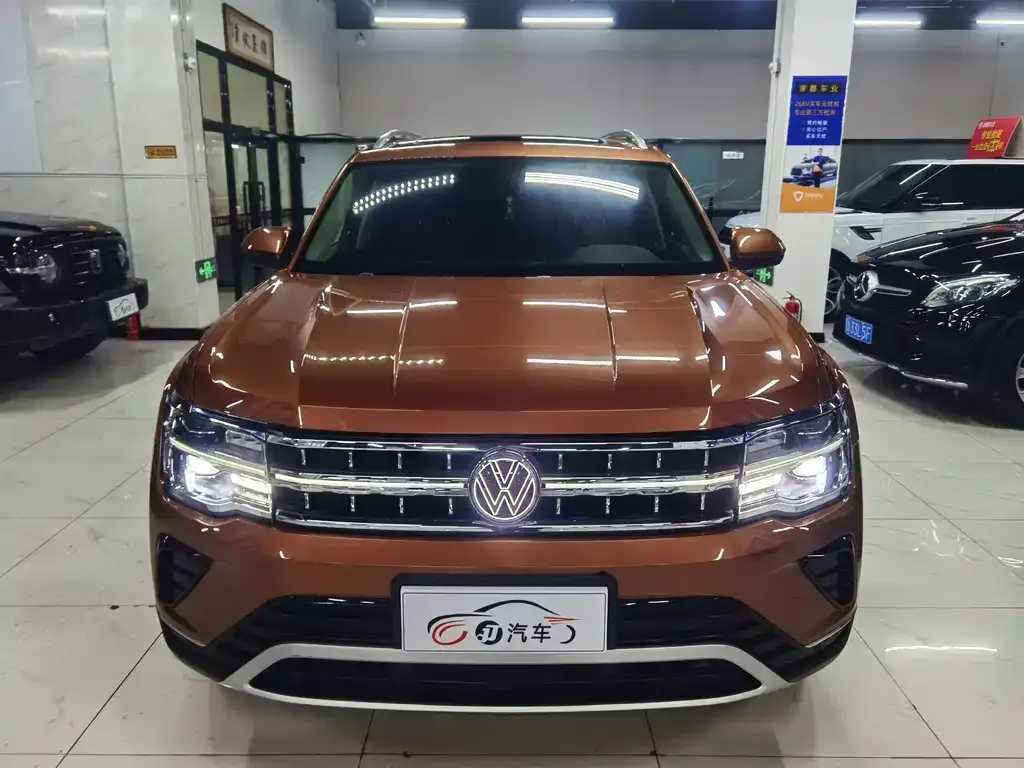 Volkswagen Teramont 2023 из CN, фото 8