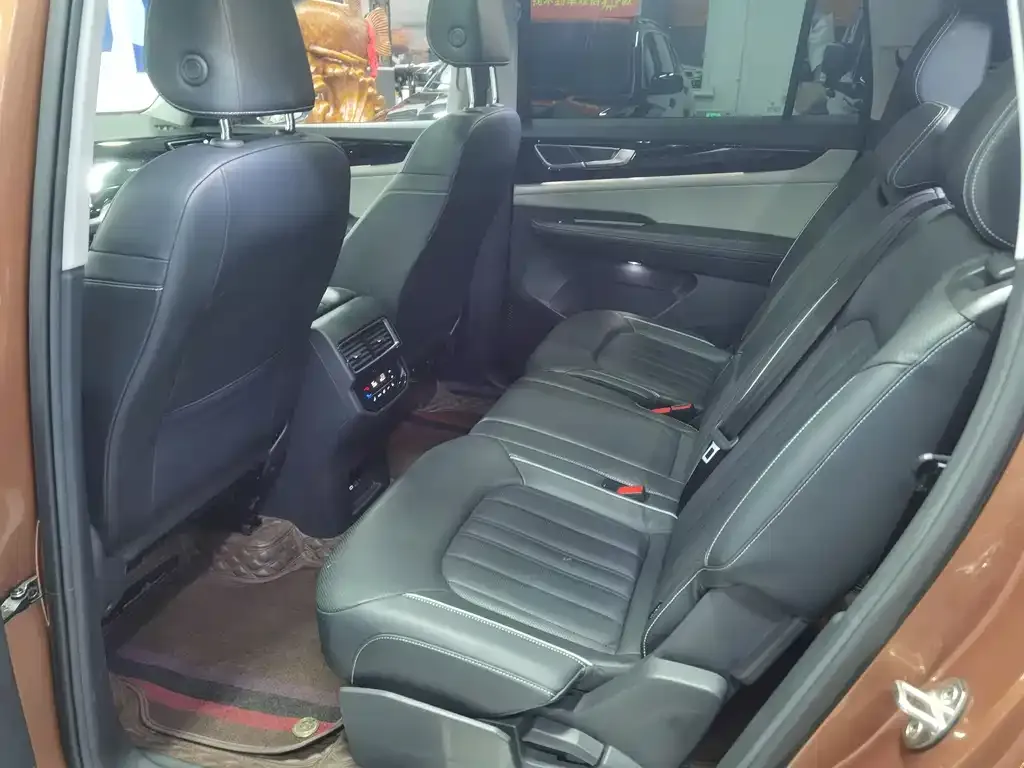 Volkswagen Teramont 2023 из CN, фото 10