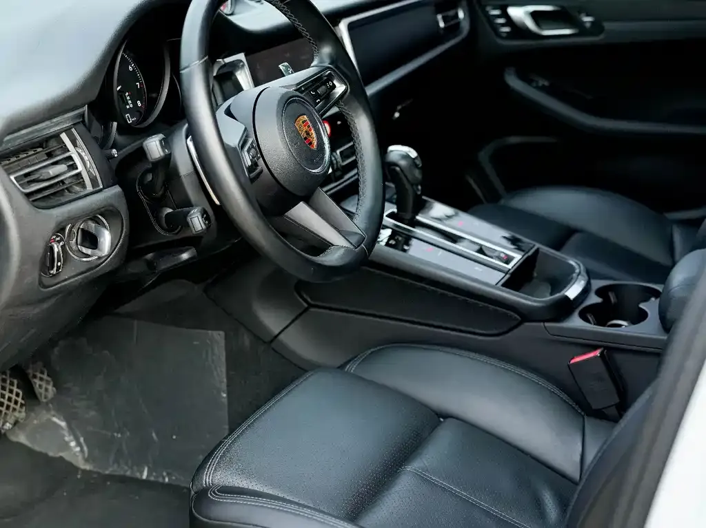 Porsche Macan 2022 из CN, фото 8