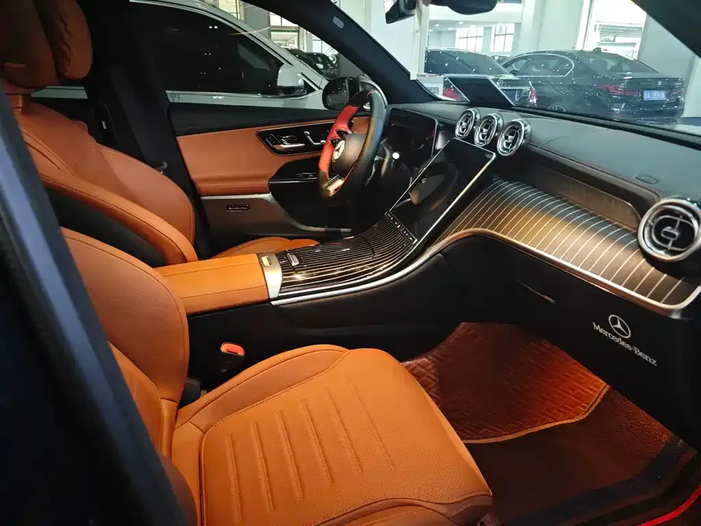Mercedes-Benz GLC 2024 из CN, фото 8