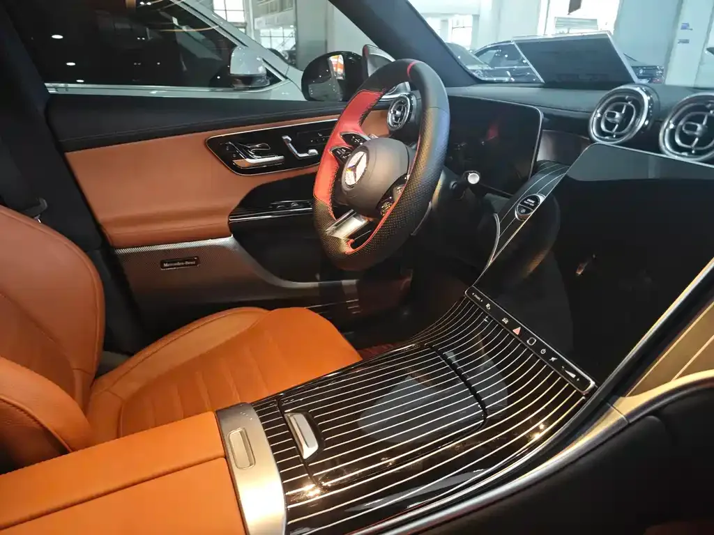 Mercedes-Benz GLC 2024 из CN, фото 10