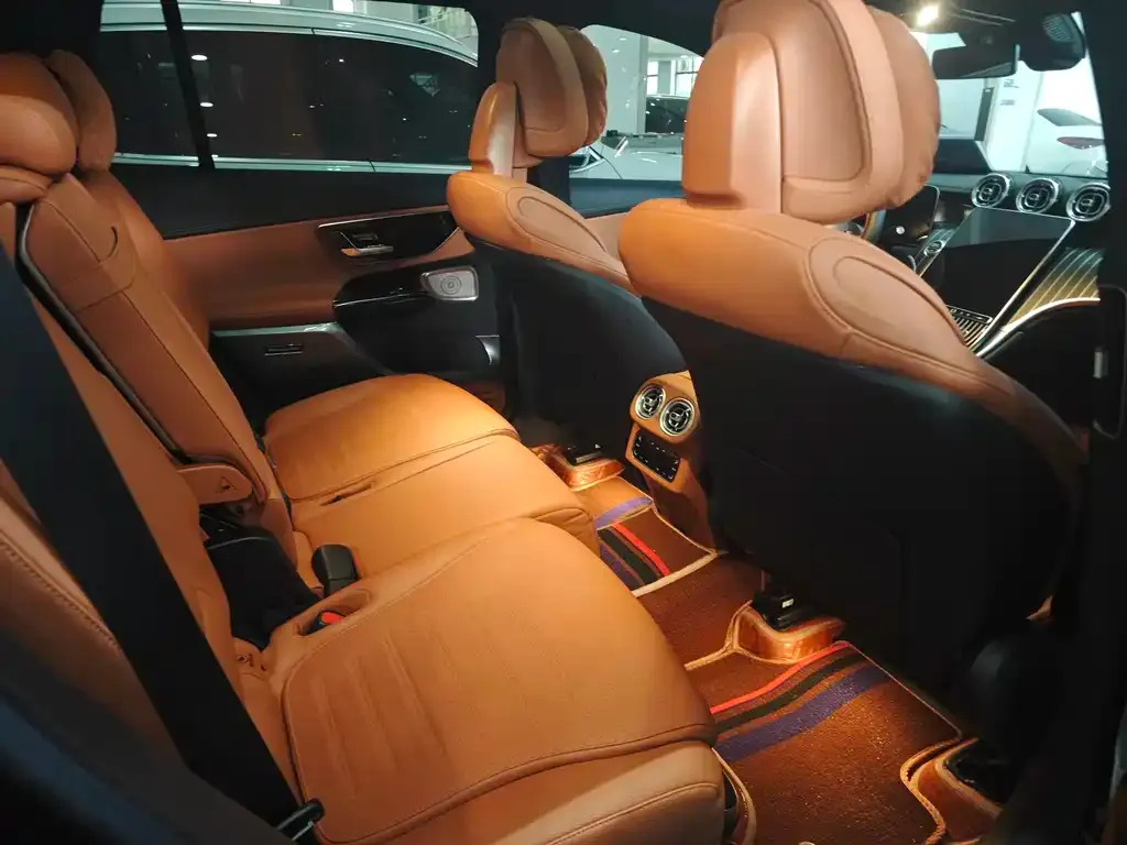Mercedes-Benz GLC 2024 из CN, фото 2