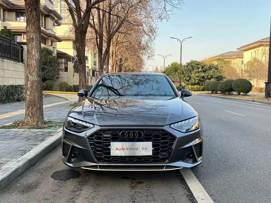 Audi A4L 2024 из CN, фото 1