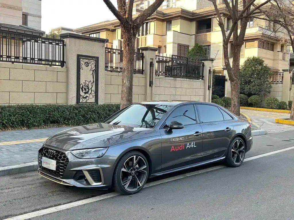Audi A4L 2024 из CN, фото 5