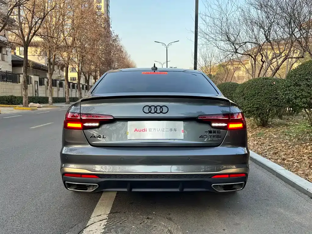 Audi A4L 2024 из CN, фото 10