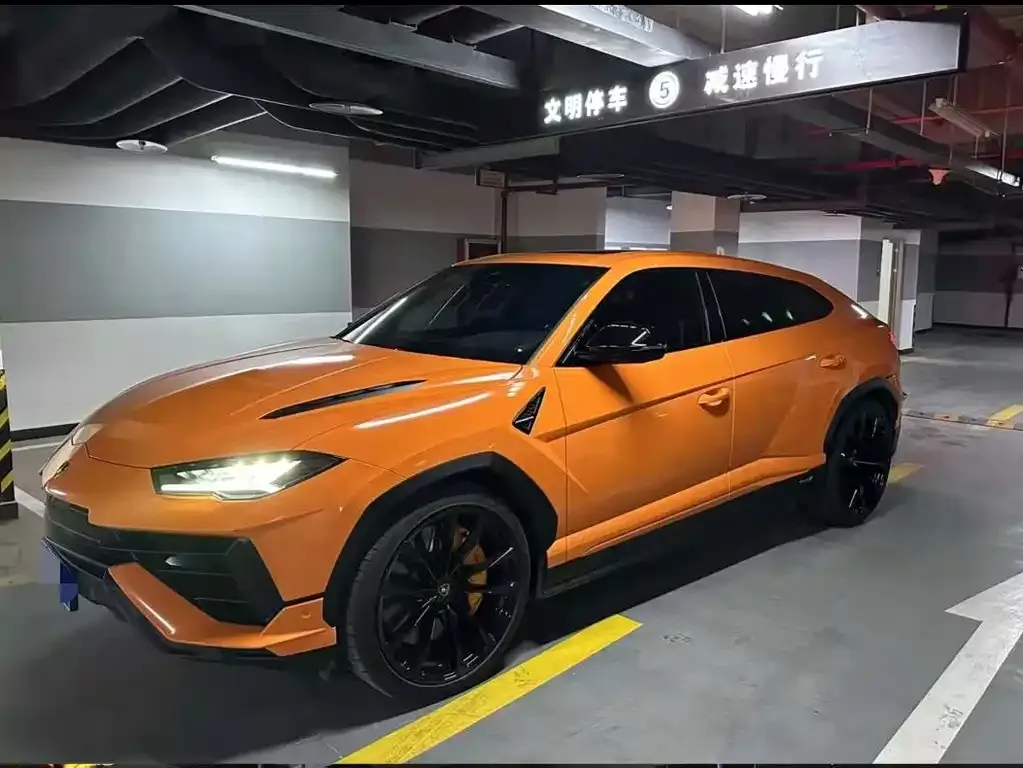 Lamborghini Urus 2024 из CN, фото 1