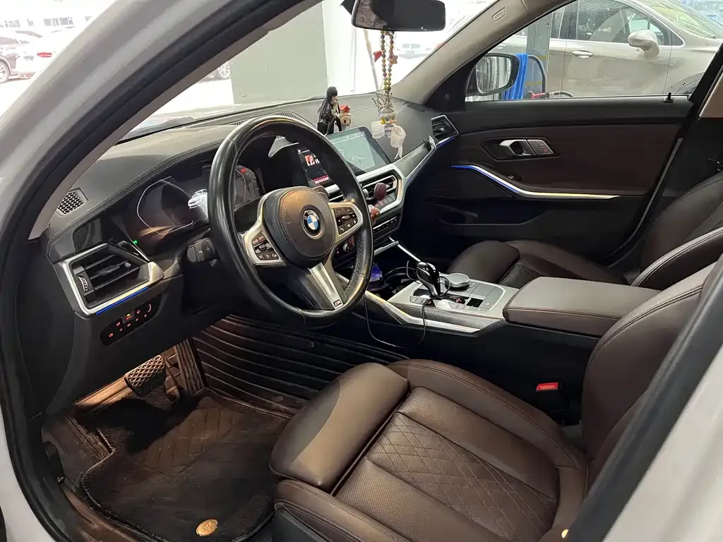 BMW 3 Series 2022 из CN, фото 5