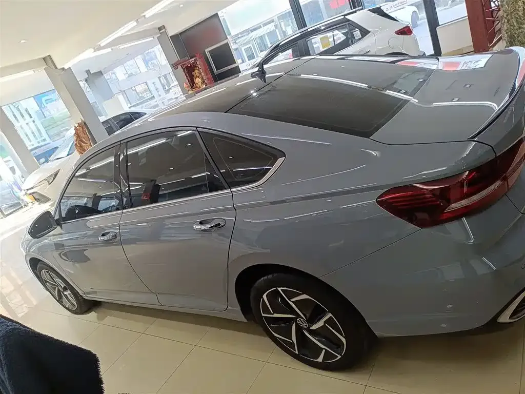 Volkswagen Lavida 2023 из CN, фото 5