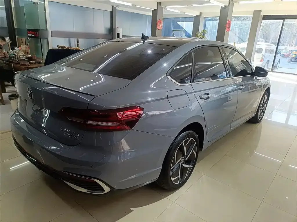 Volkswagen Lavida 2023 из CN, фото 7