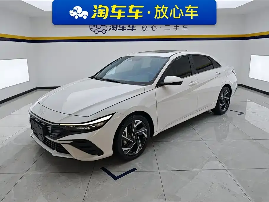 Hyundai Elantra 2024 из CN, фото 1