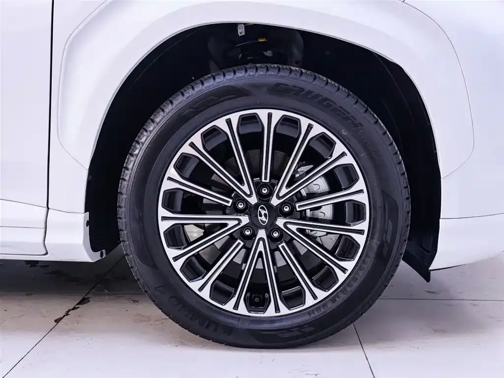 Hyundai Custo 2025 из CN, фото 4