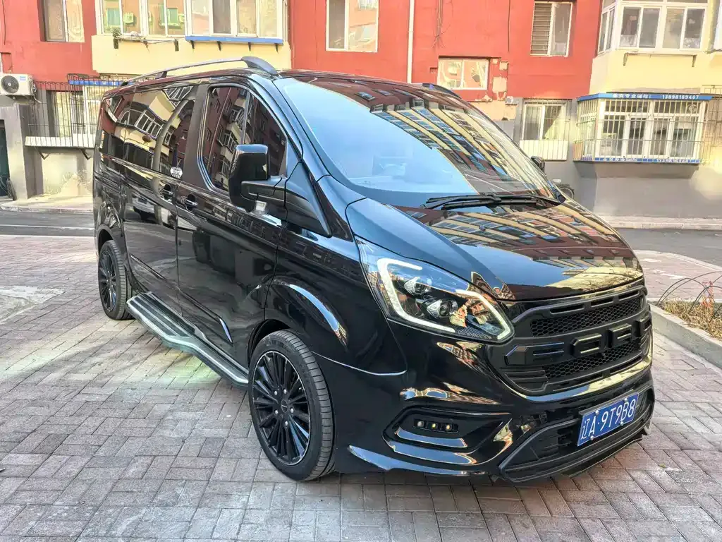 Ford Tourneo 2022 из CN, фото 1