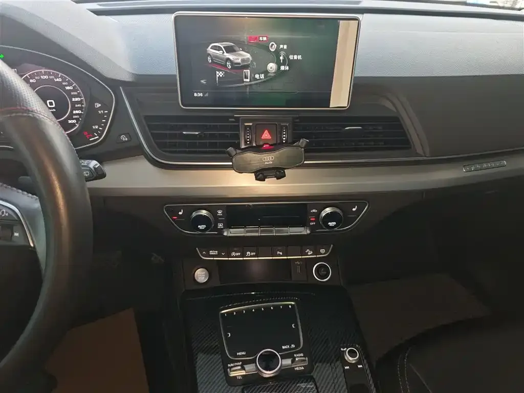 Audi Q5L 2021 из CN, фото 4