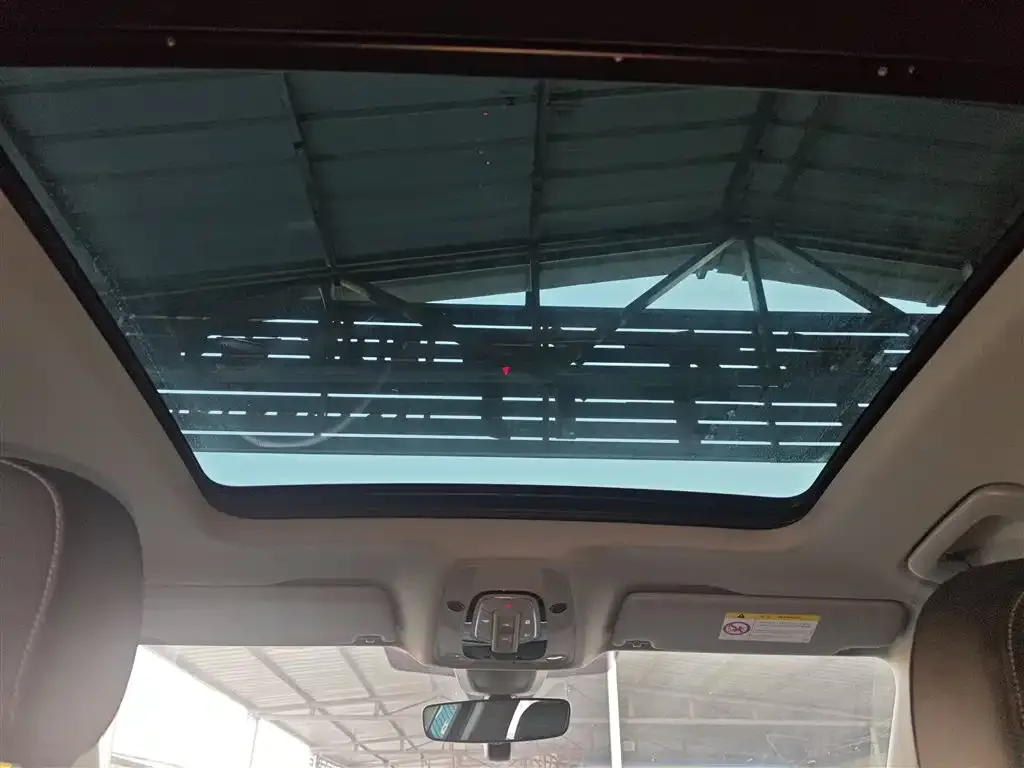 Audi Q5L 2021 из CN, фото 2
