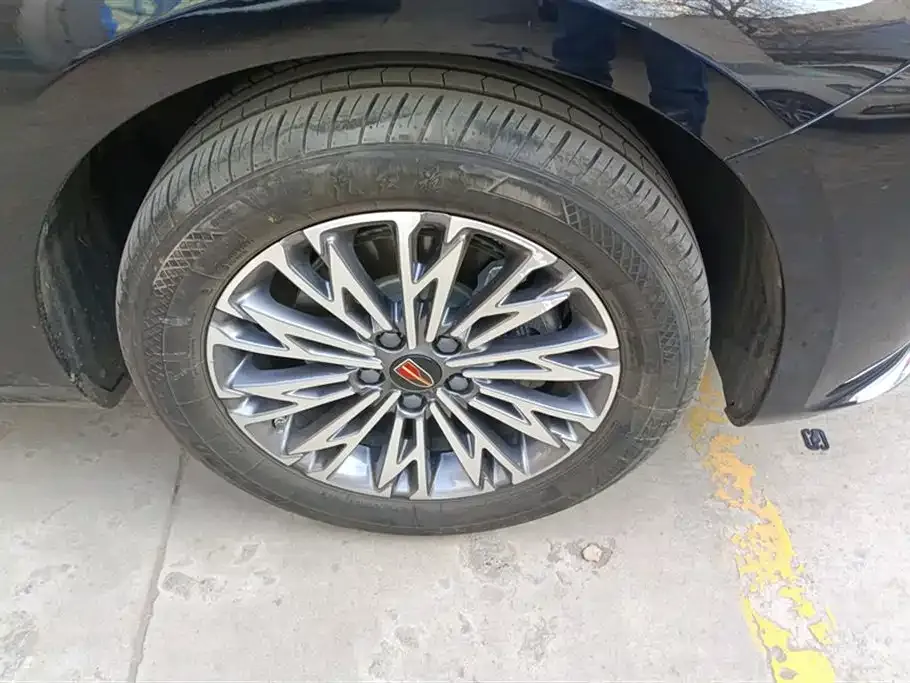 Hongqi H5 2024 из CN, фото 9