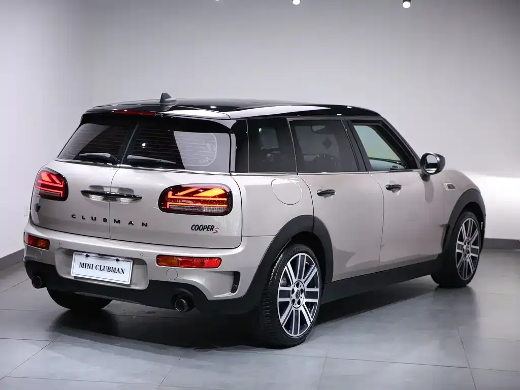 MINI Clubman — фото 6