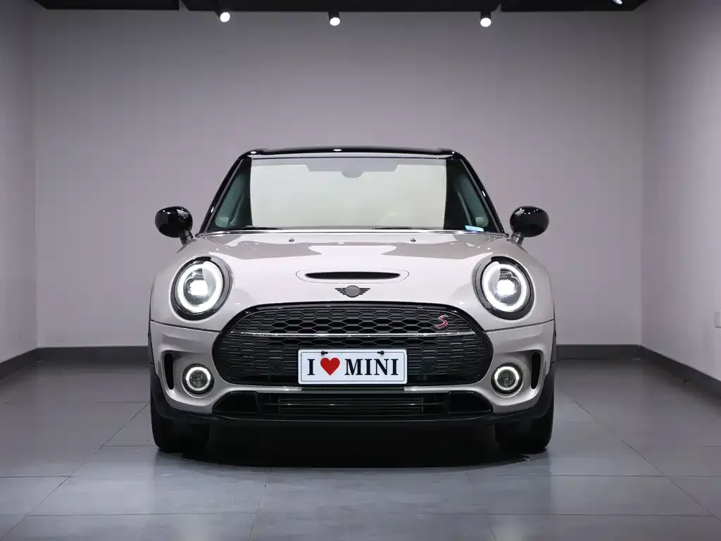 MINI Clubman — фото 7