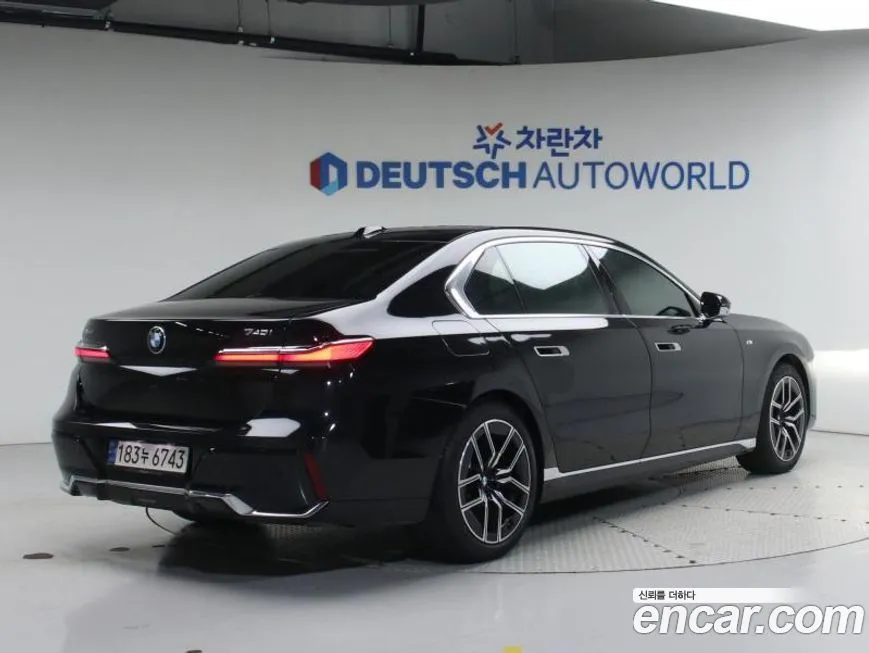 BMW 7-Series 2024 из KR, фото 10