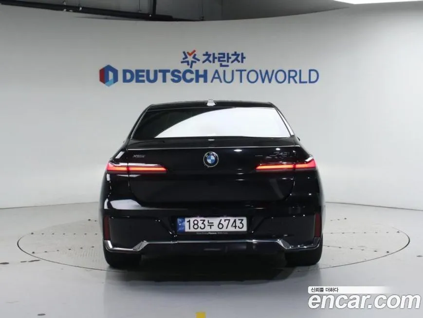 BMW 7-Series 2024 из KR, фото 2
