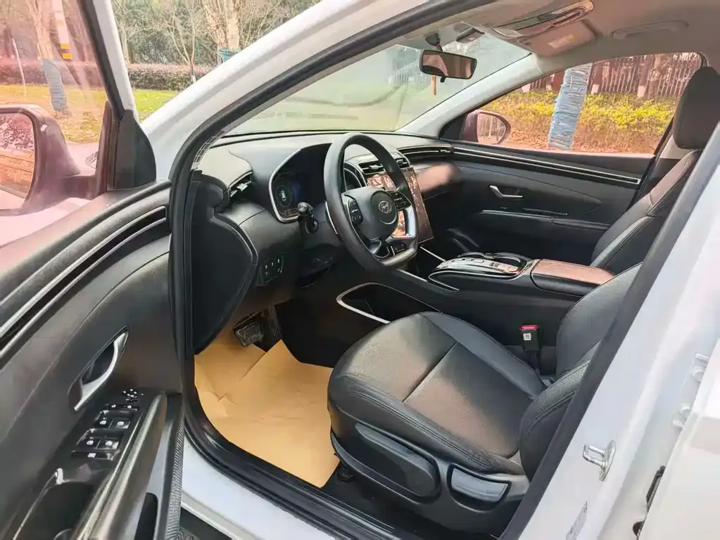 Hyundai Tucson 2021 из CN, фото 8
