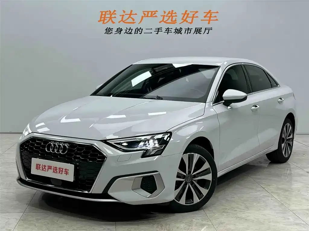 Audi A3 2022 из CN, фото 1