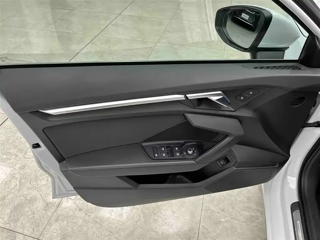 Audi A3 2022 из CN, фото 8