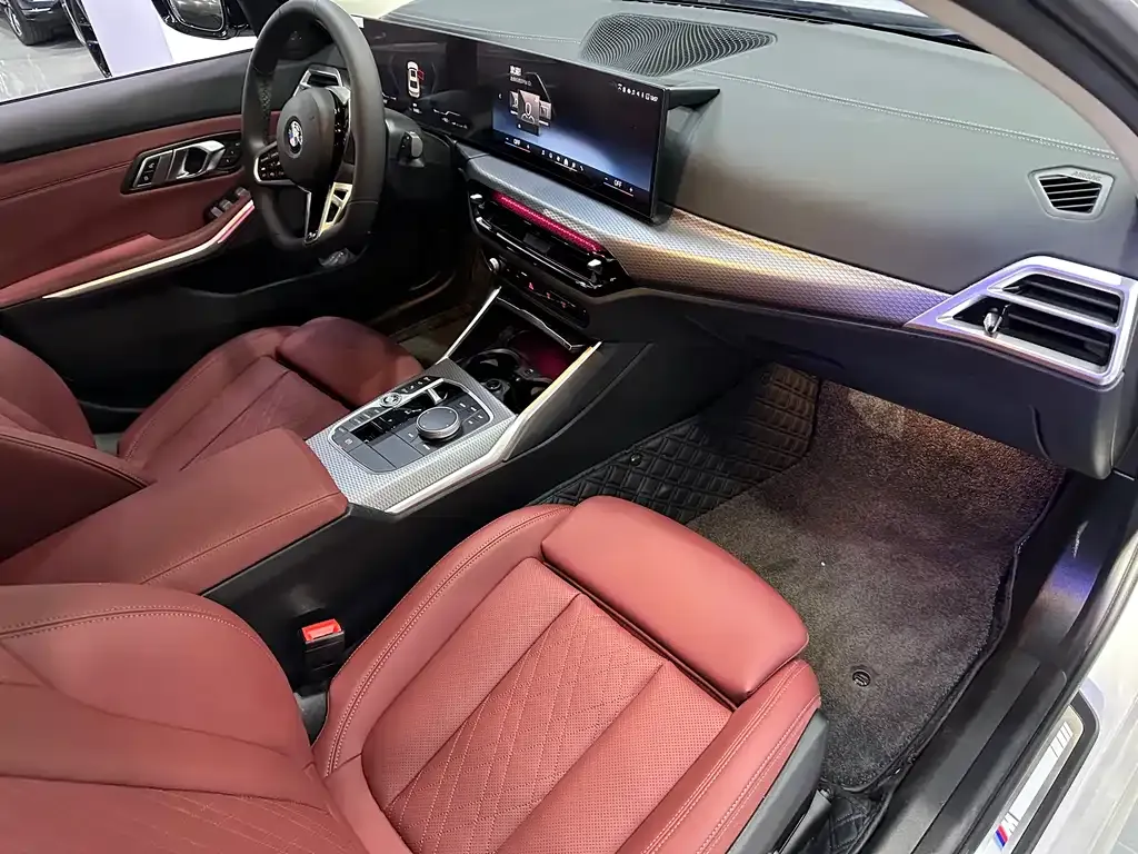 BMW 3 Series 2025 из CN, фото 10