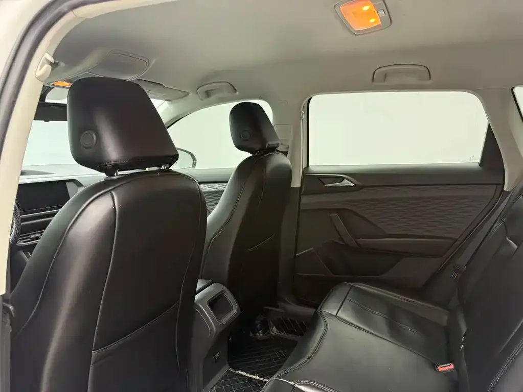 Volkswagen Tharu 2022 из CN, фото 7