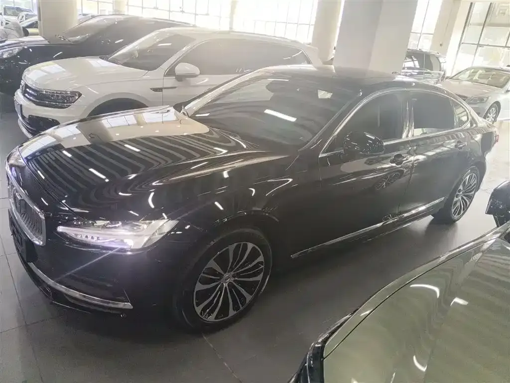 Volvo S90 2024 из CN, фото 7