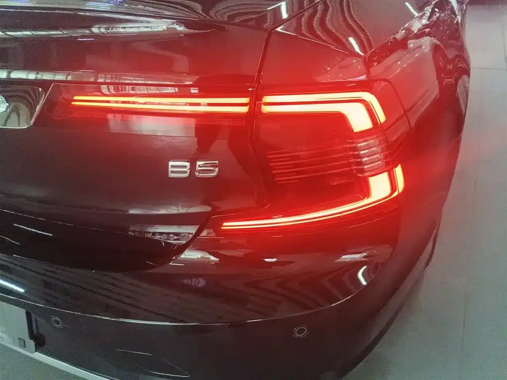 Volvo S90 2024 из CN, фото 5
