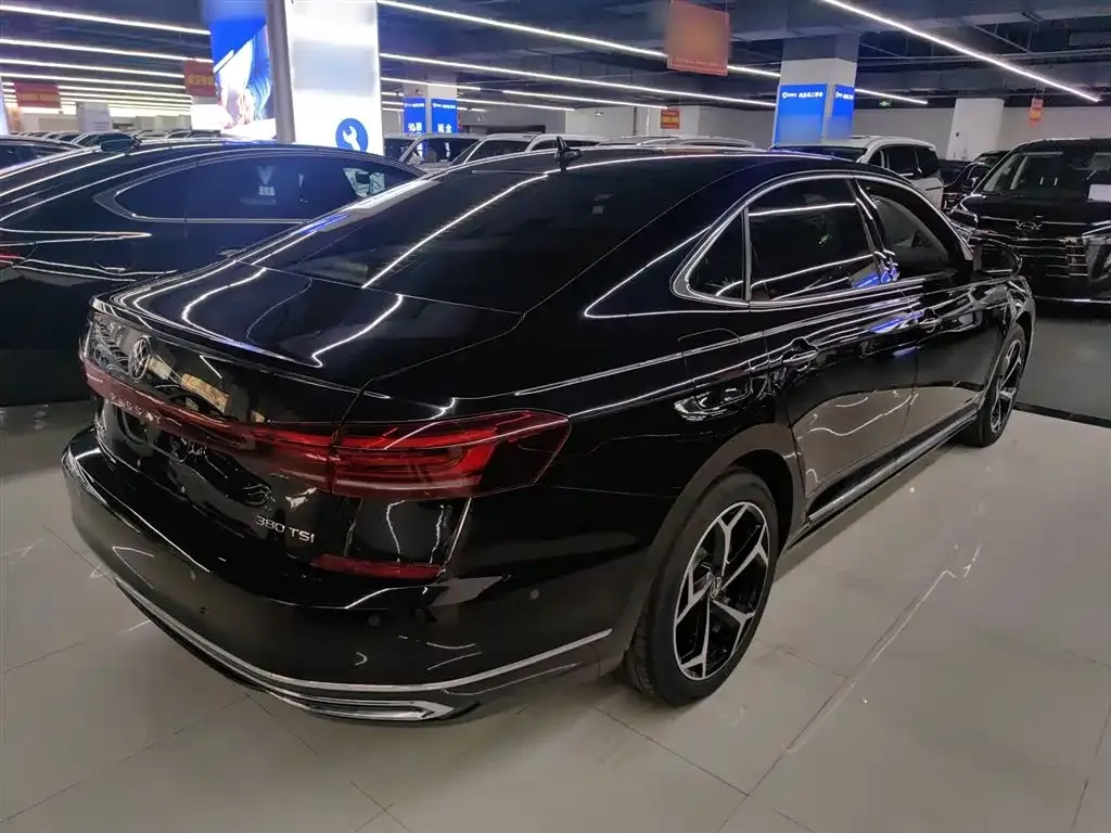 Volkswagen Passat 2024 из CN, фото 9
