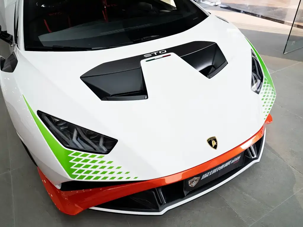 Lamborghini Huracan 2022 из CN, фото 10
