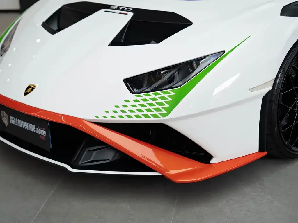 Lamborghini Huracan 2022 из CN, фото 9