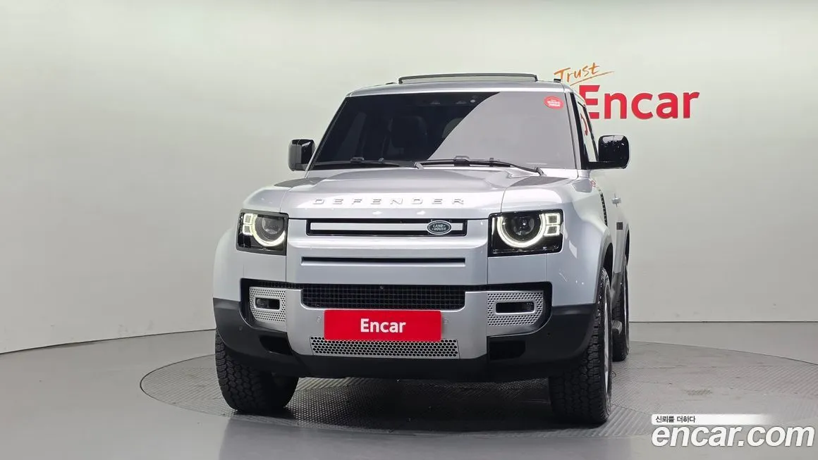Land Rover Defender 2023 из KR, фото 3