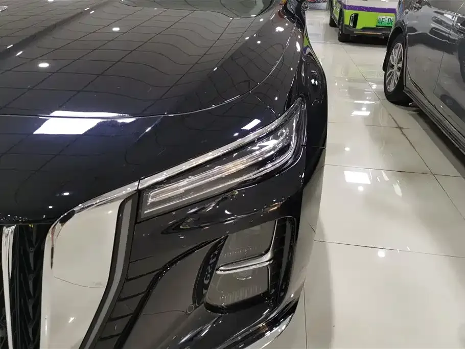Hongqi H5 2025 из CN, фото 8