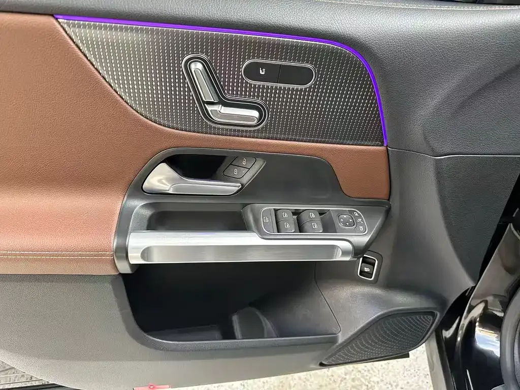 Mercedes-Benz GLB 2023 из CN, фото 9