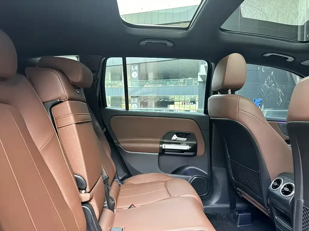 Mercedes-Benz GLB 2023 из CN, фото 10