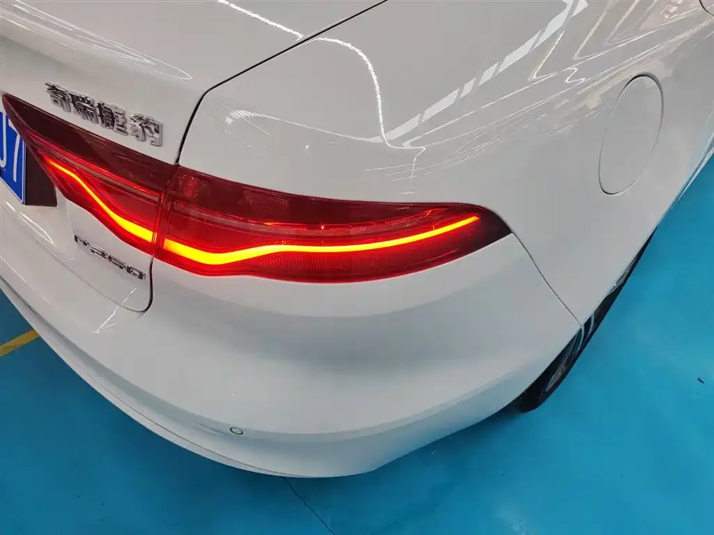 Jaguar XEL 2022 из CN, фото 9