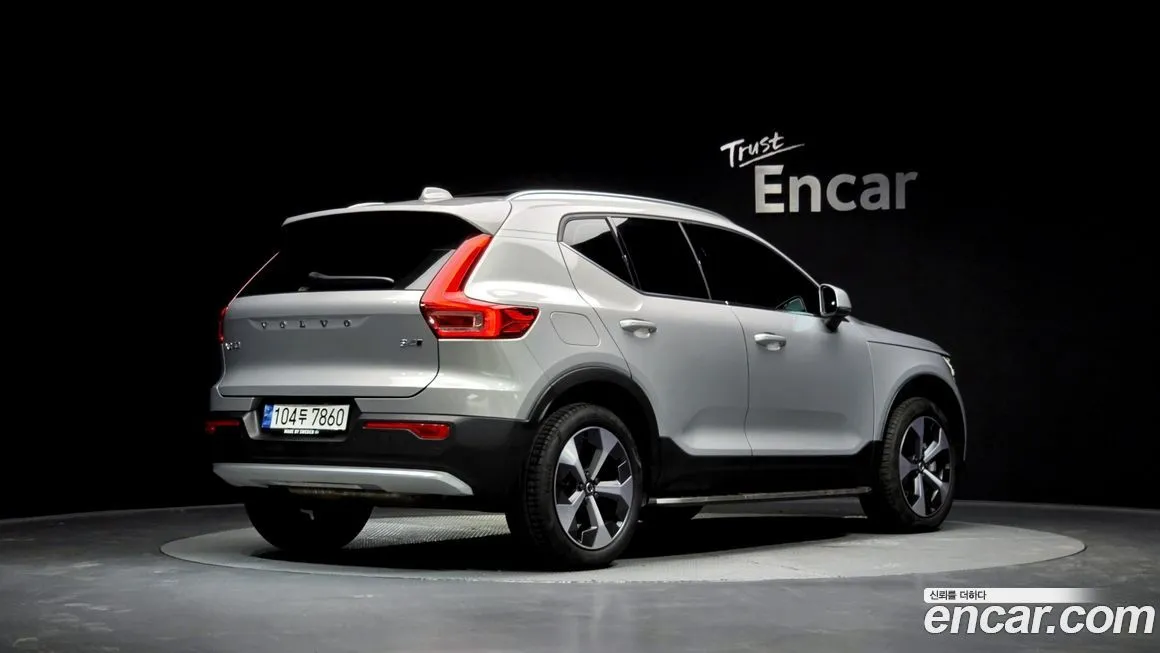 Volvo XC40 2023 из KR, фото 4