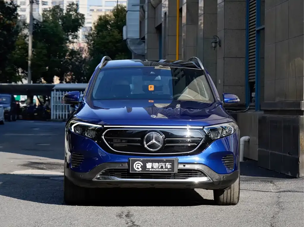 Mercedes-Benz EQB 2023 из CN, фото 2